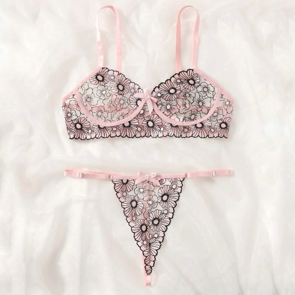 New Pink & Black Large Bra & Panties Lingerie Set